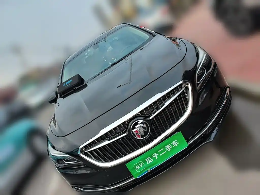 Buick LaCrosse — миниатюра 24