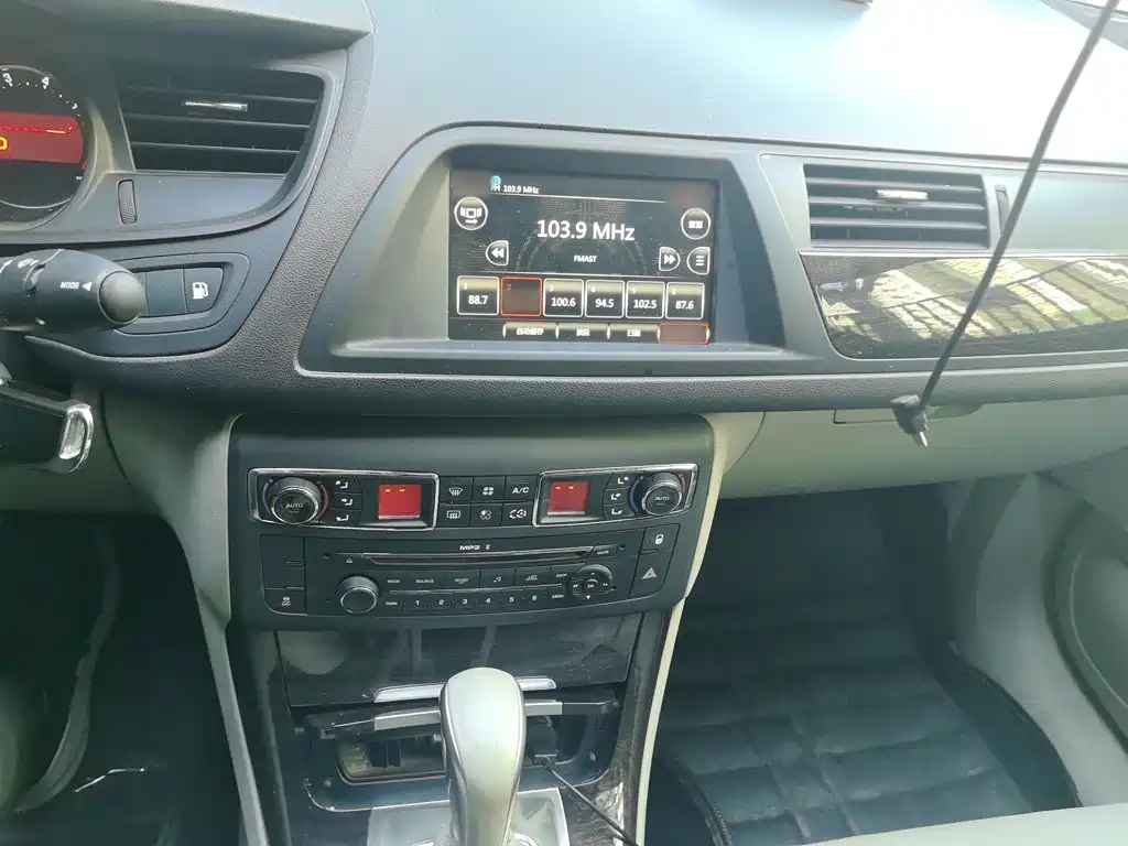 Citroen C5 — миниатюра 6