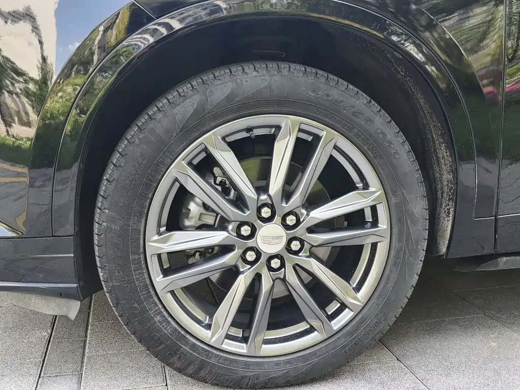Cadillac XT6 2021 2.0T мест