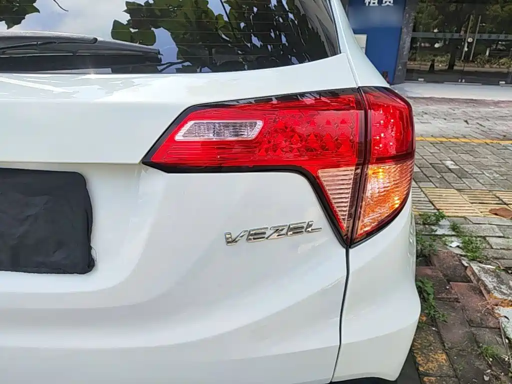 Honda Vezel — миниатюра 8