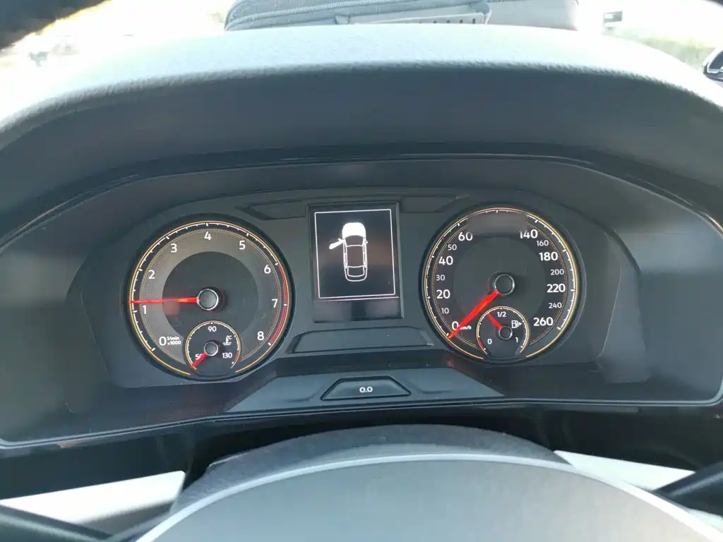 Volkswagen Lavida — миниатюра 4