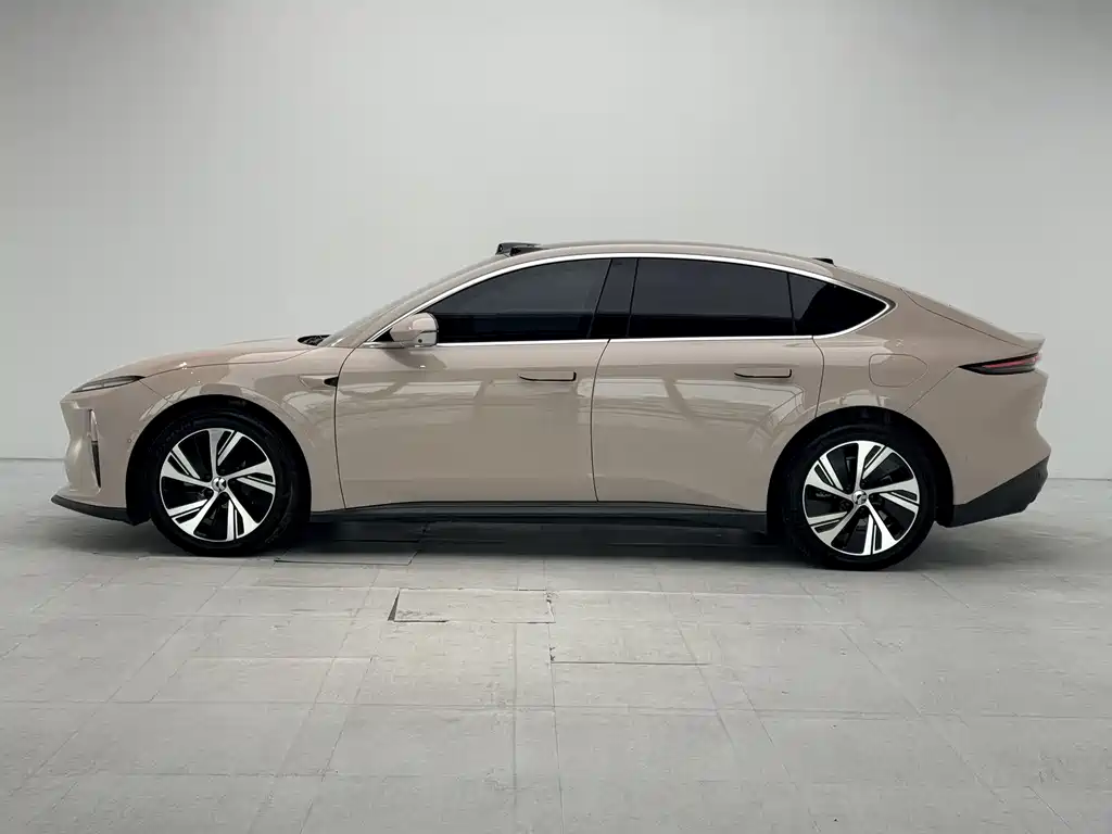 NIO ET5 — миниатюра 7