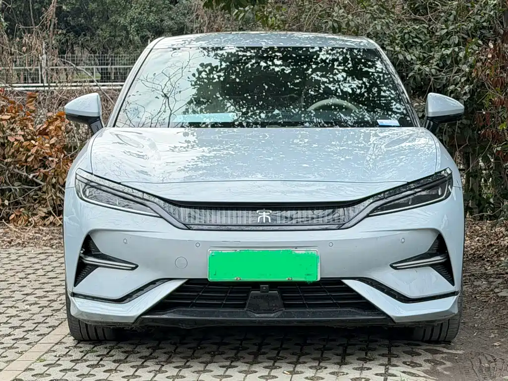 BYD SONG L EV