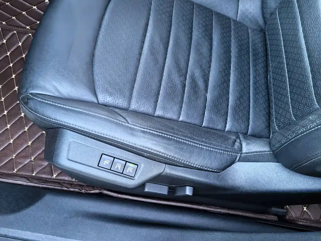 Citroen C6 — миниатюра 23