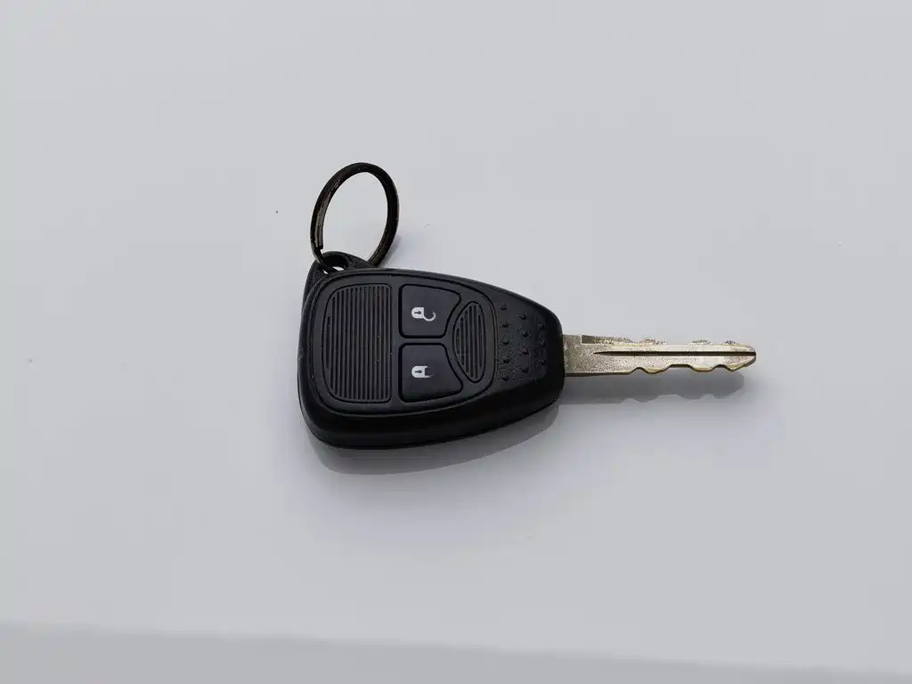 Jeep Compass (Import) — миниатюра 19