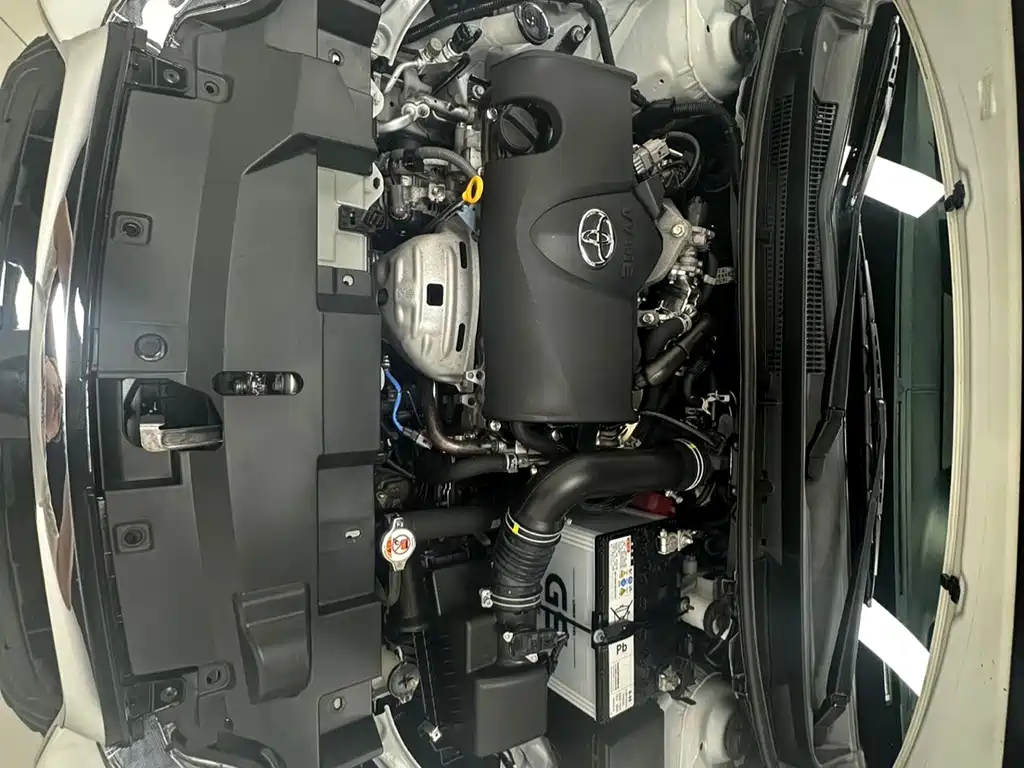 Toyota Yaris L — миниатюра 9