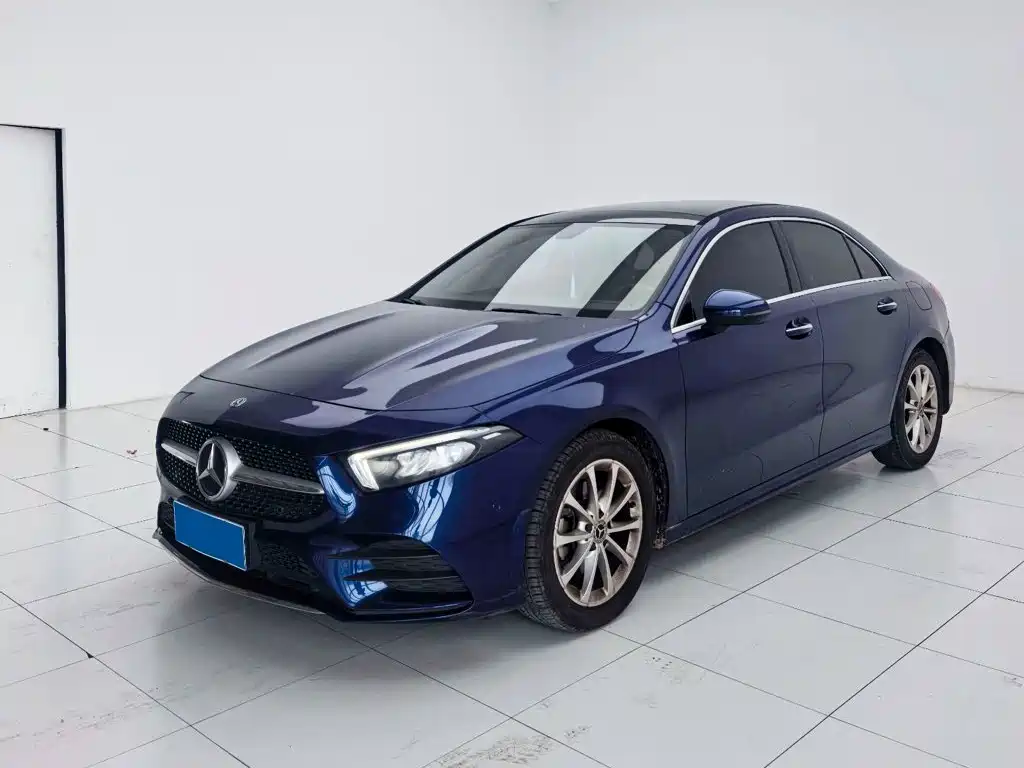 Mercedes-Benz A-Class — миниатюра 2