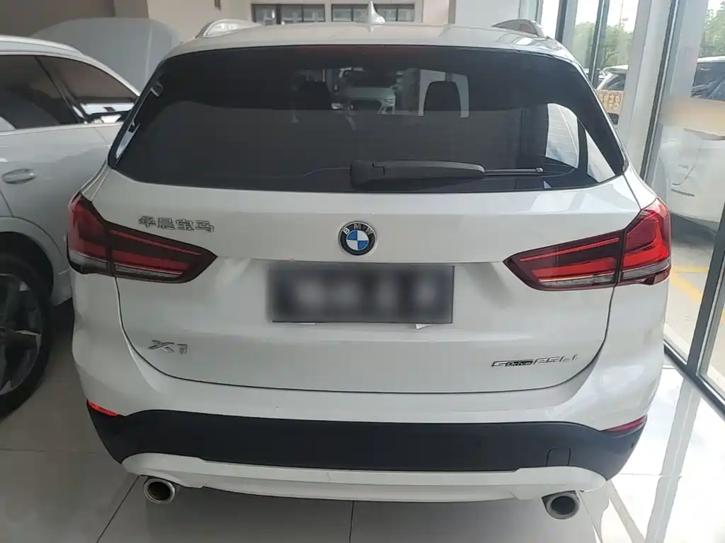 BMW X1 — миниатюра 6