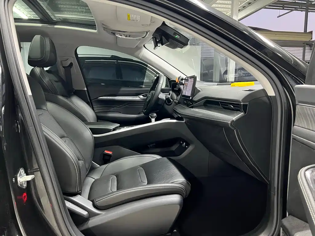 GEELY AUTOMOBILE XINGRUI