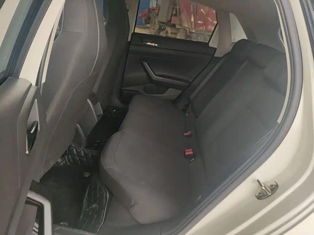 Volkswagen Polo — миниатюра 17