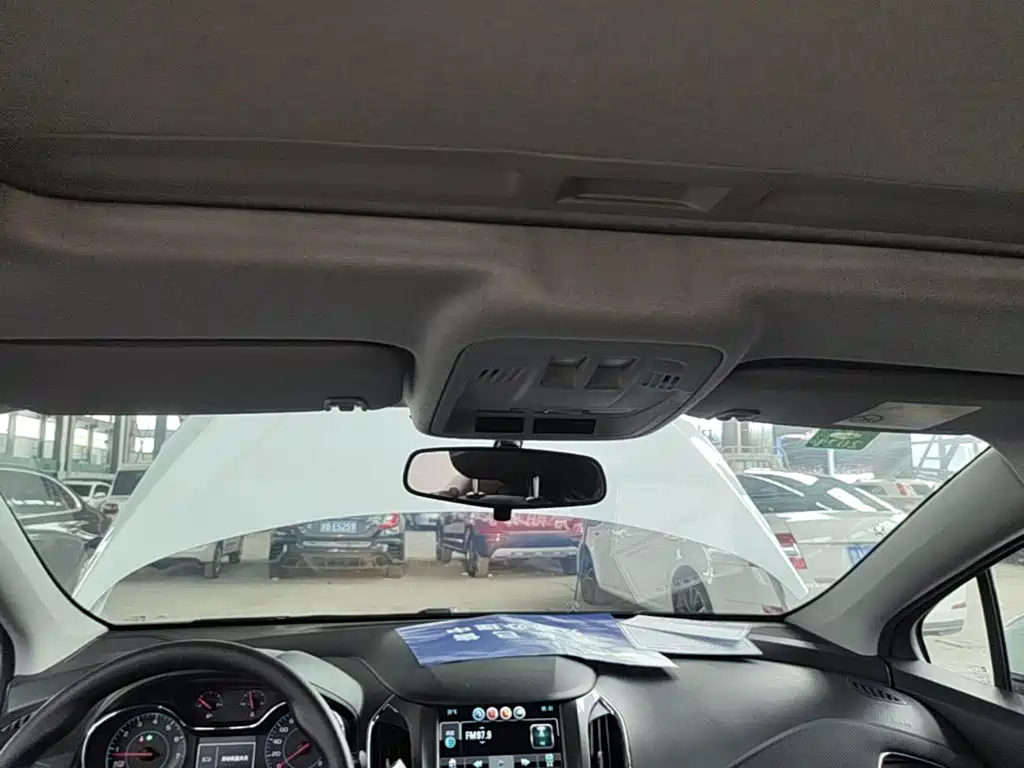 Chevrolet Cruze — миниатюра 18