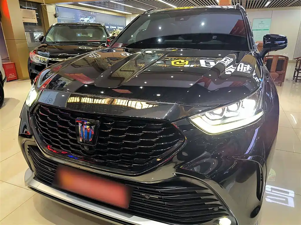TOYOTA CROWN LUFANG