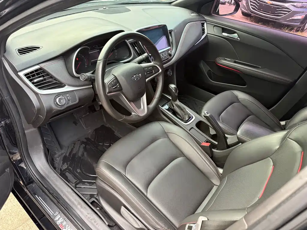 Chevrolet Monza — миниатюра 2