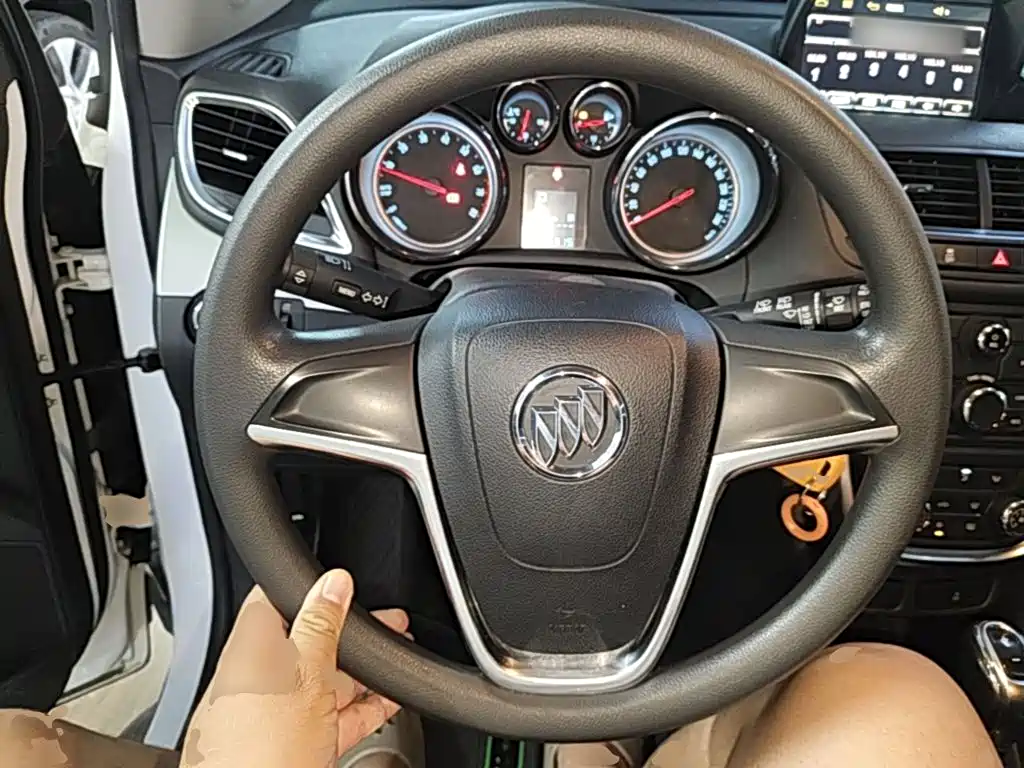 Buick Encore — миниатюра 11