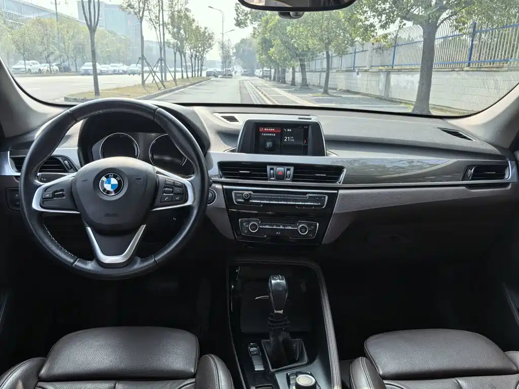 BMW X1 — миниатюра 15