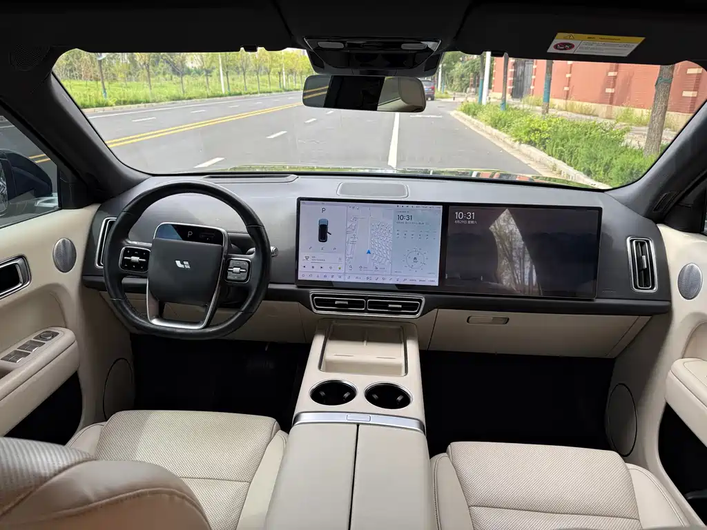 Li Auto Li L8 — миниатюра 10