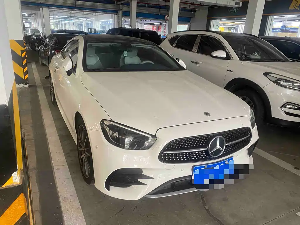 Mercedes-Benz E-Class (Import) — миниатюра 3