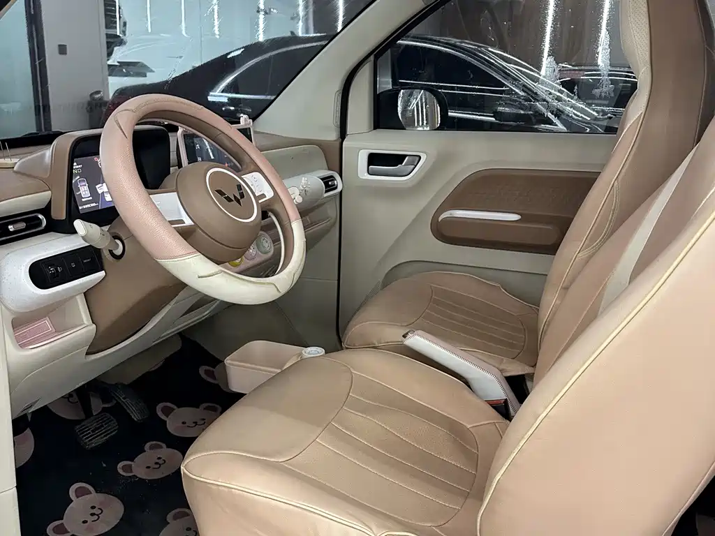 Wuling MINIEV — миниатюра 3