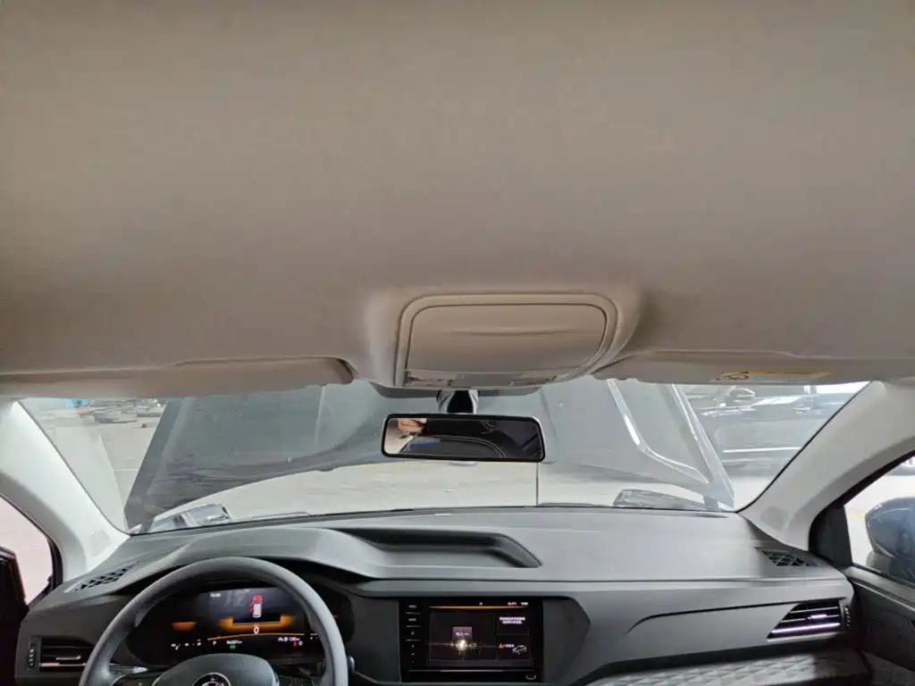 Volkswagen Tharu — миниатюра 18