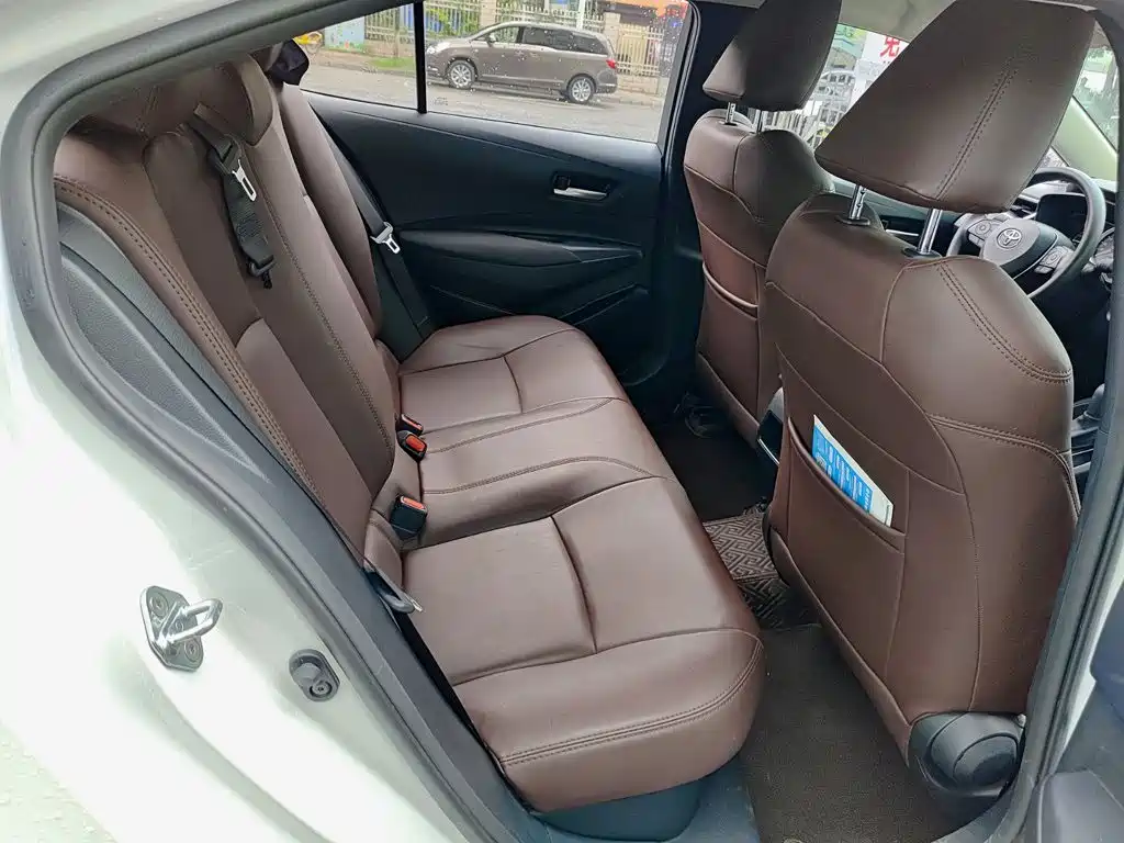 Toyota Corolla — миниатюра 11