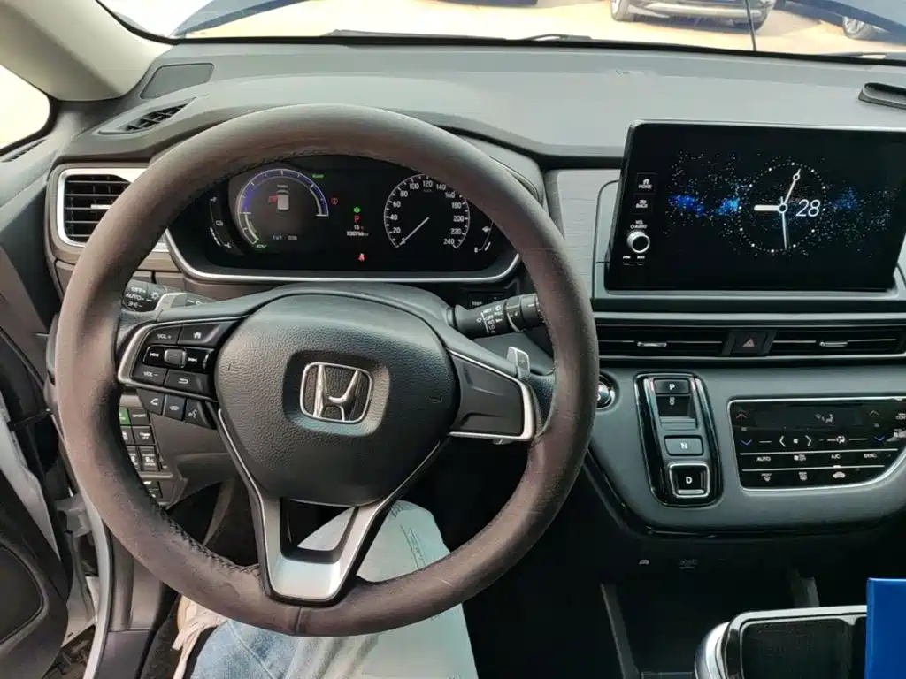 Honda Elysion — миниатюра 10