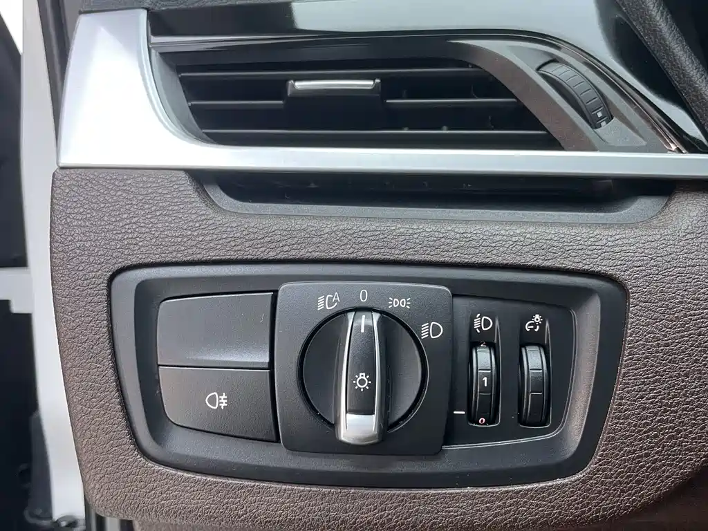 BMW X1 — миниатюра 17