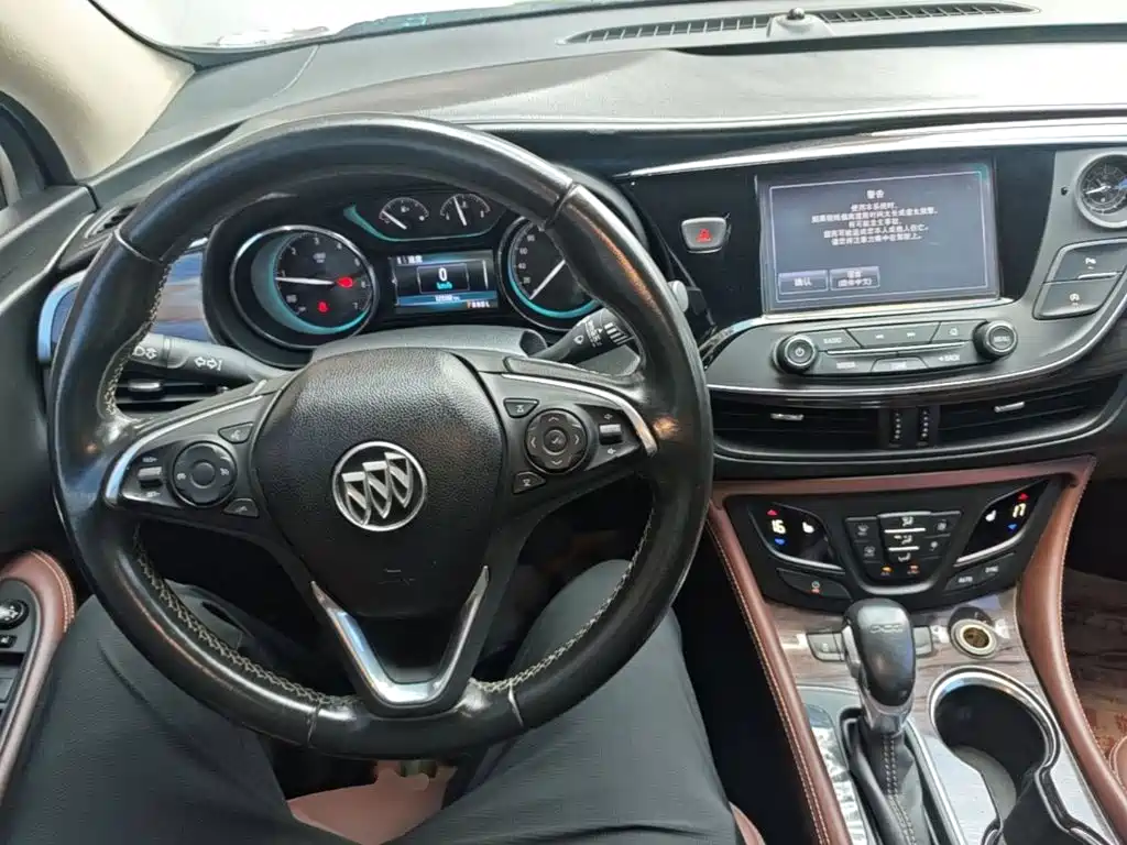Buick Envision Plus — миниатюра 10