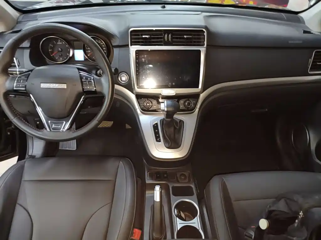 Haval M6 — миниатюра 10