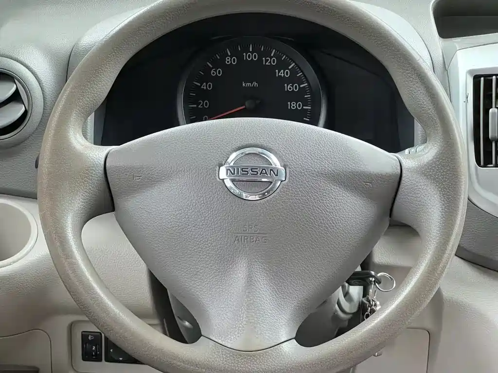 Nissan NV200 — миниатюра 2