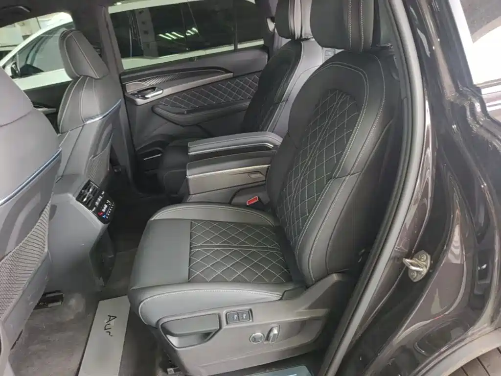 Audi Q6 — миниатюра 17