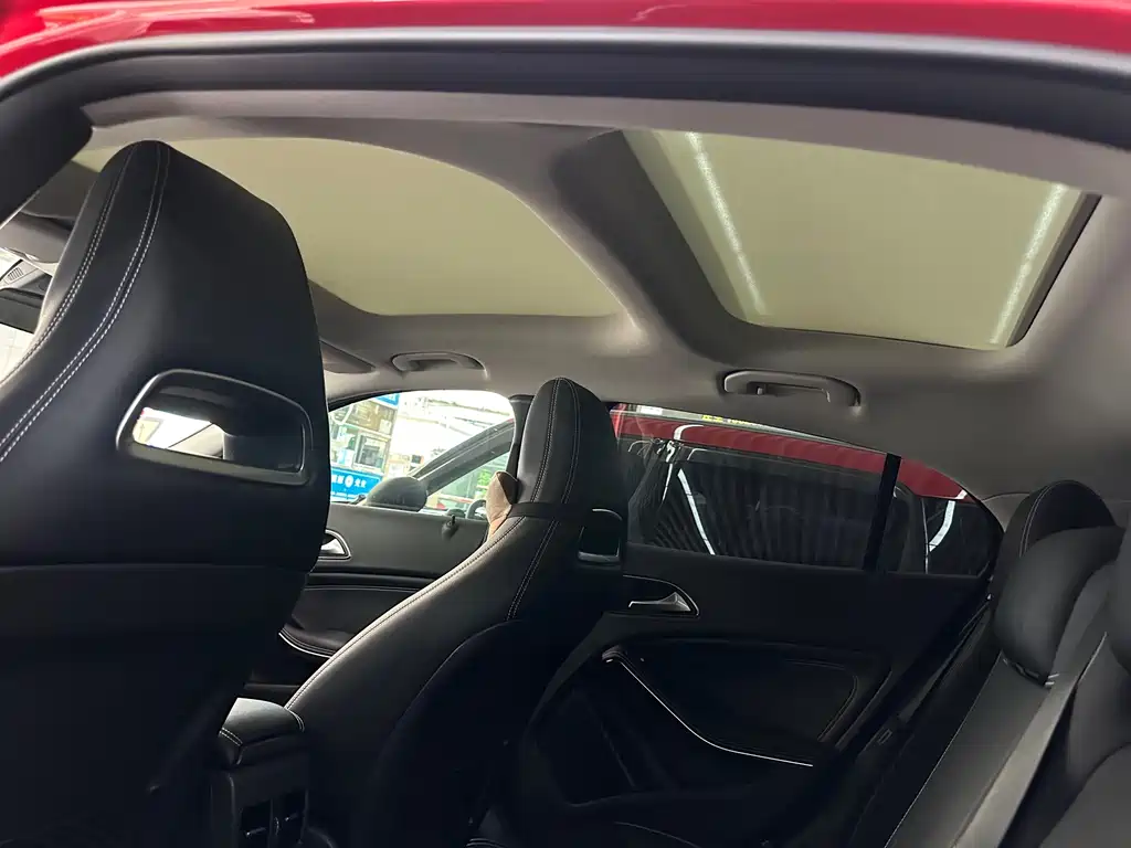 Mercedes-Benz GLA — миниатюра 7