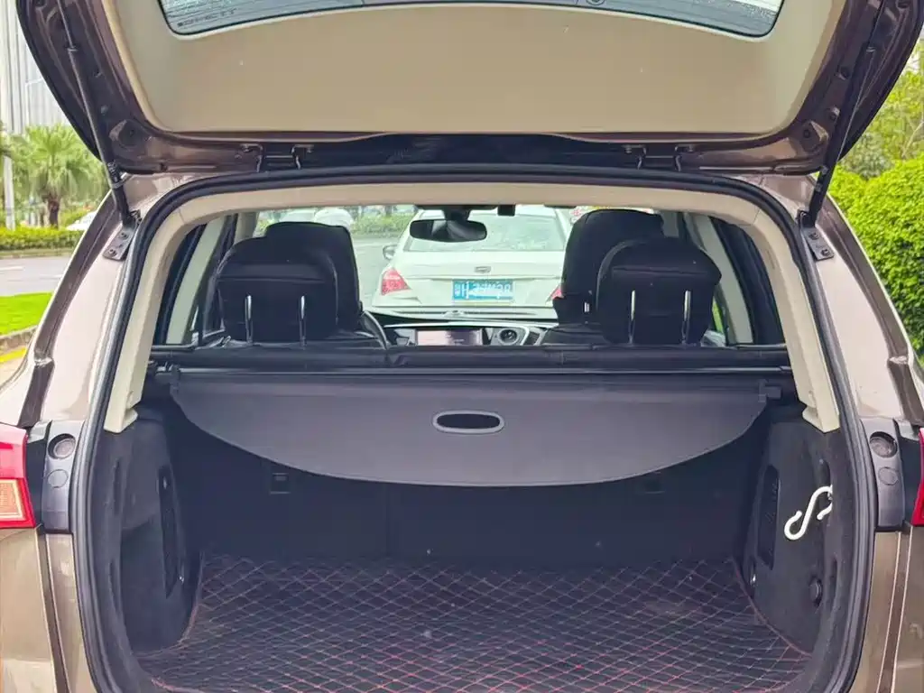 Buick Envision Plus — миниатюра 14