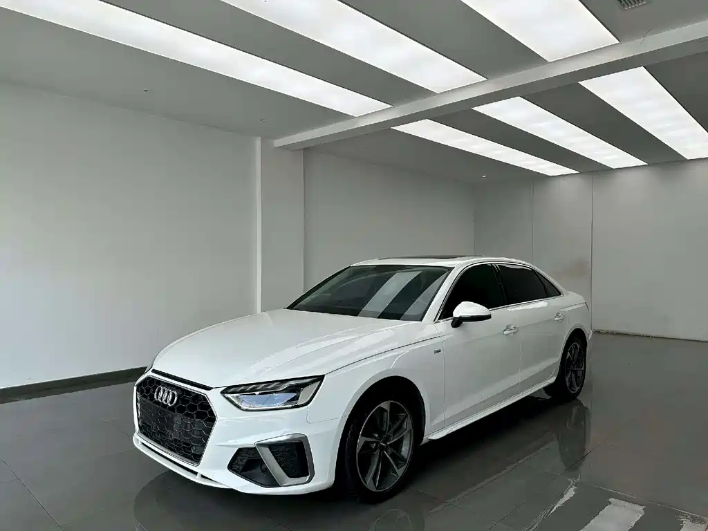 Audi A4L 2020