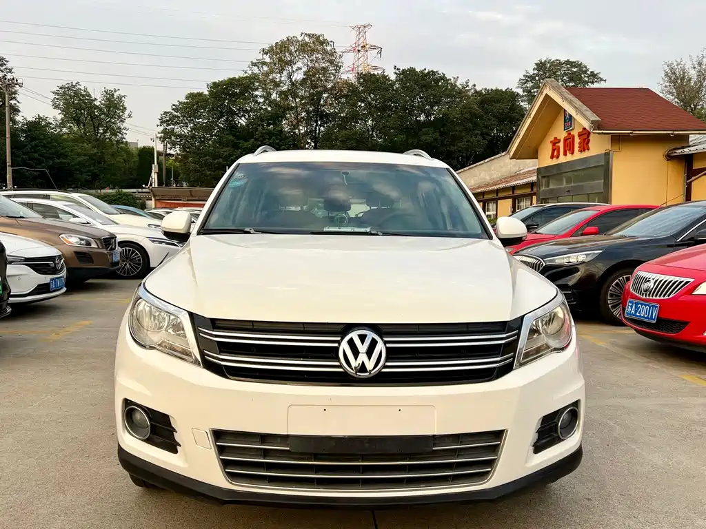 Volkswagen Tiguan — миниатюра 2