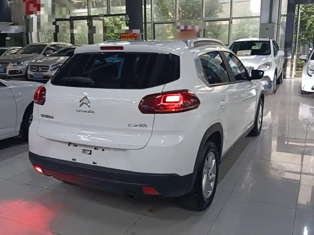 Citroen C3-XR — миниатюра 7