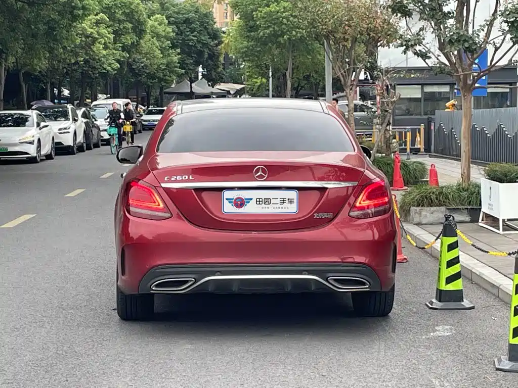 Mercedes-Benz C-Class — миниатюра 5