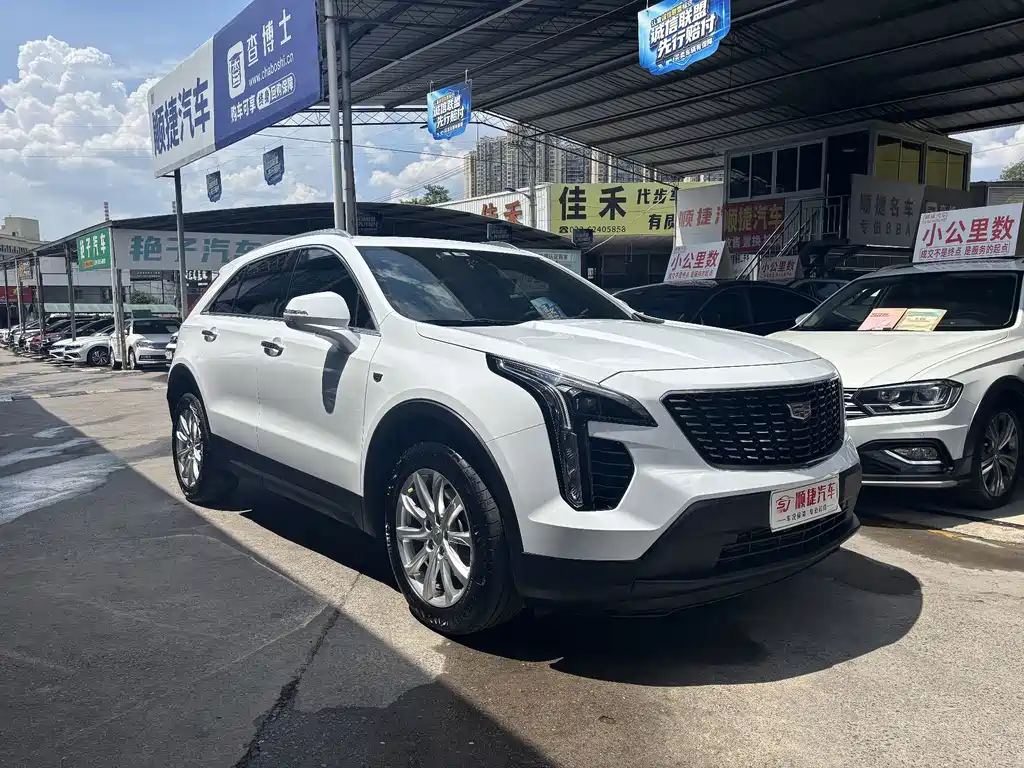 Cadillac XT4 — миниатюра 3