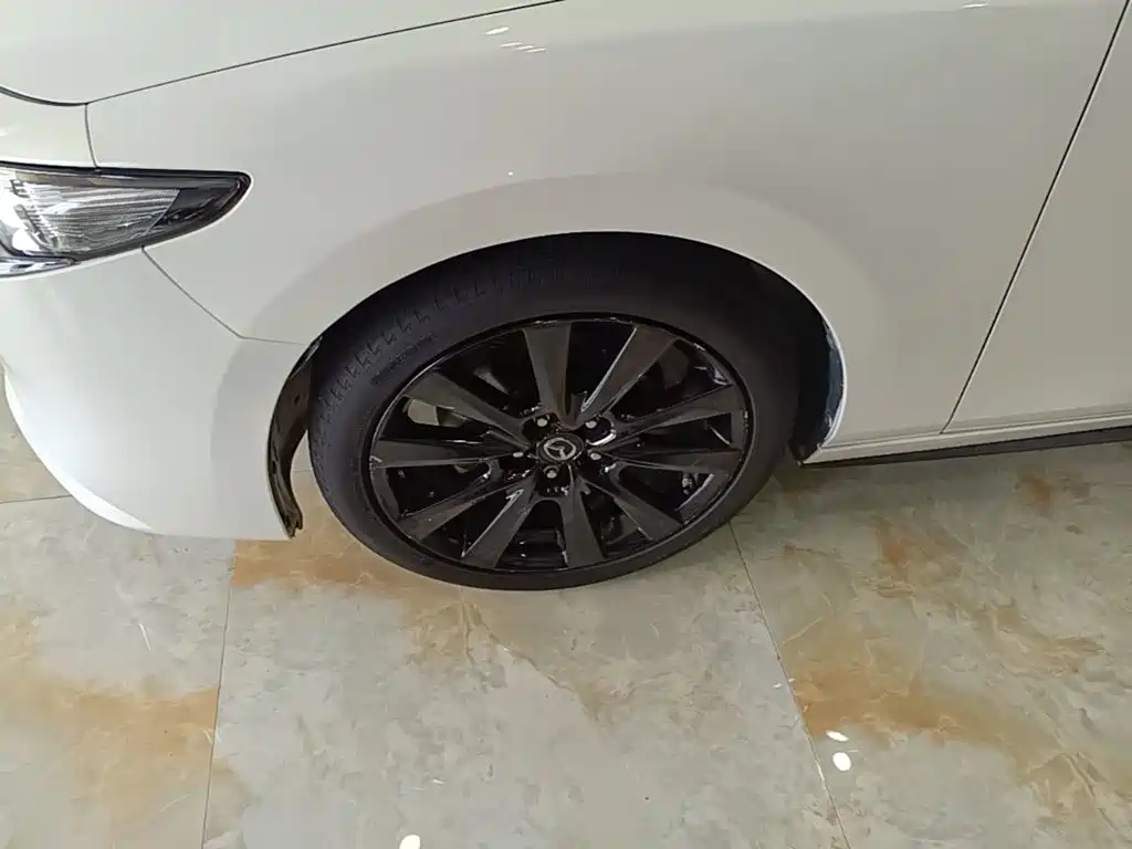 Mazda 3 Axela — миниатюра 23