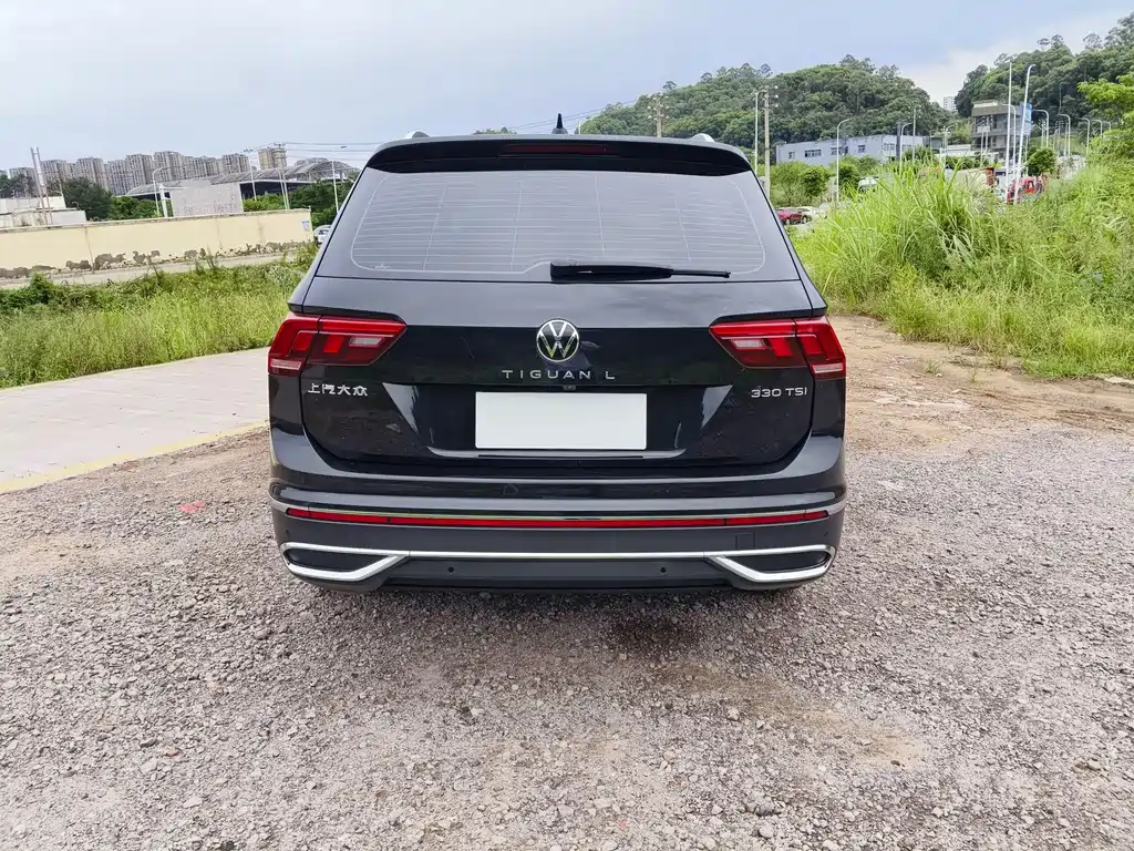 Volkswagen Tiguan L — миниатюра 9