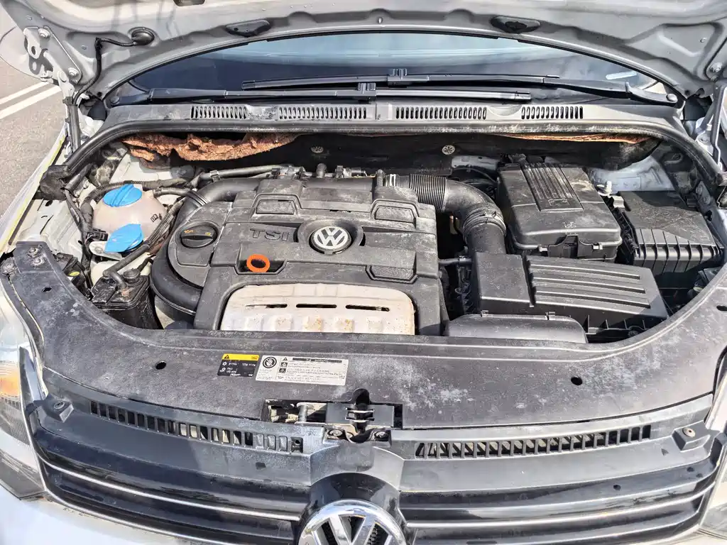 Volkswagen Golf — миниатюра 18