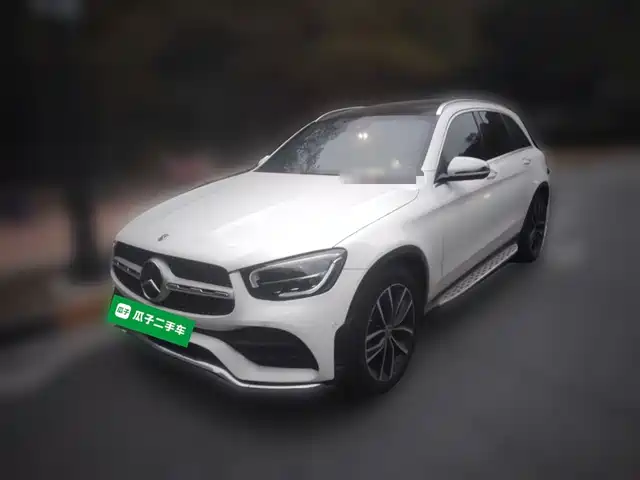 MERCEDES BENZ GLC