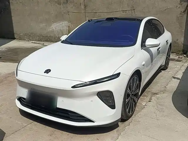 2025 Nio ET7