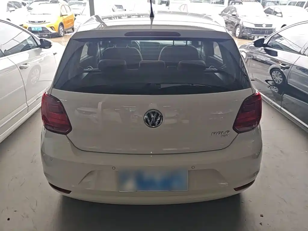 Volkswagen Polo — миниатюра 6