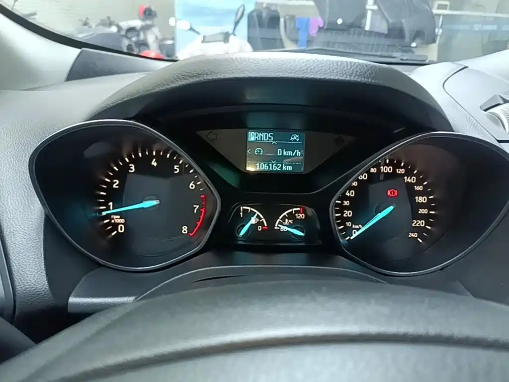 Ford Kuga — миниатюра 12