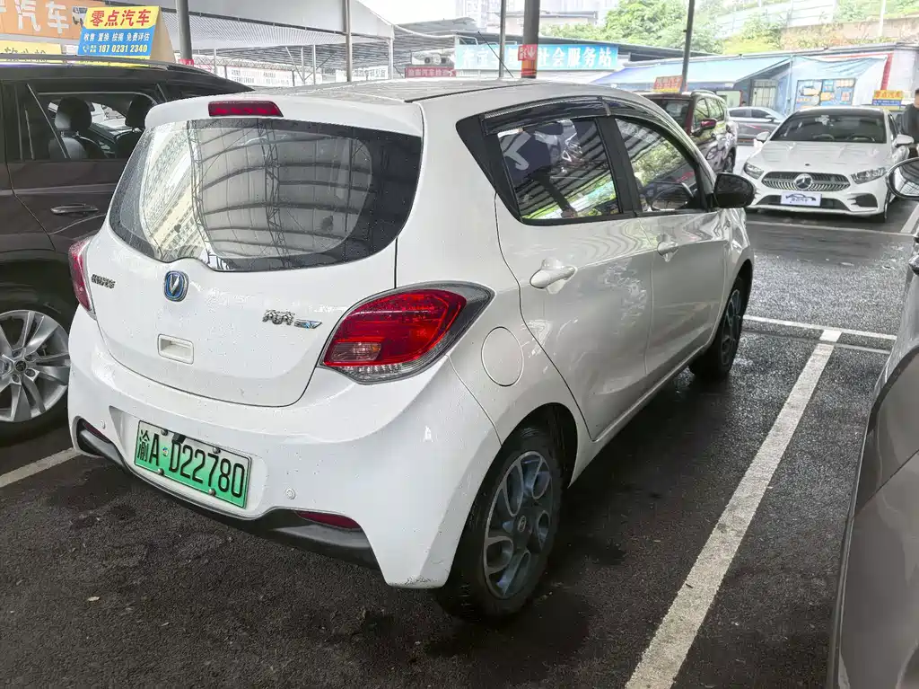 Changan EV — миниатюра 9