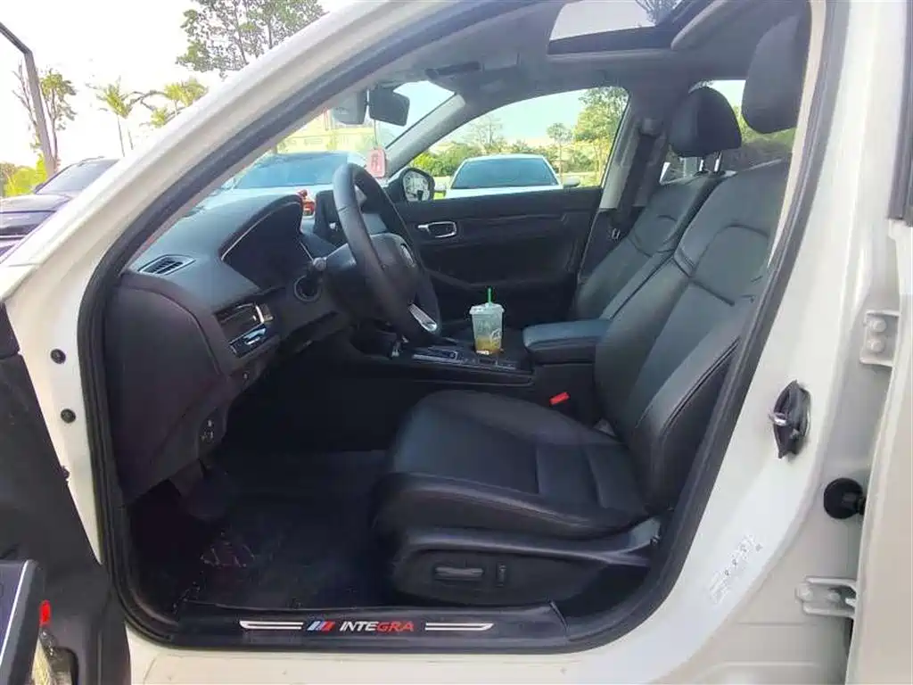 Honda Integra — миниатюра 5