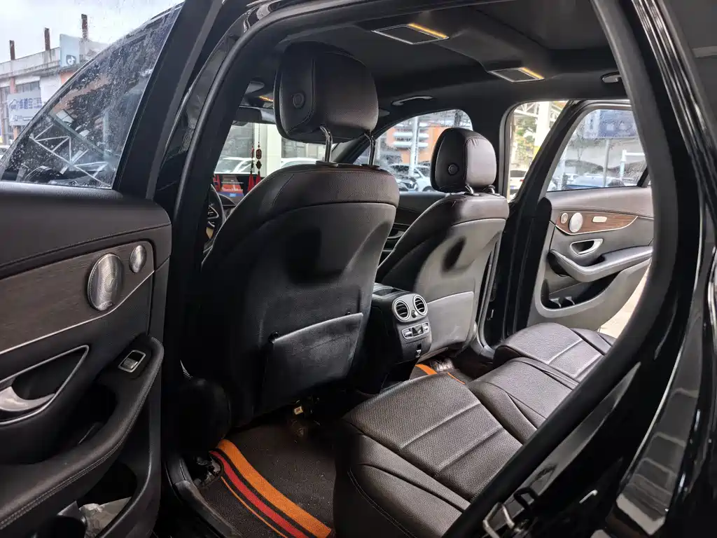 Mercedes-Benz GLC — миниатюра 13