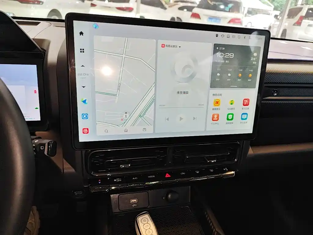 Haval Menglong New Energy — миниатюра 13