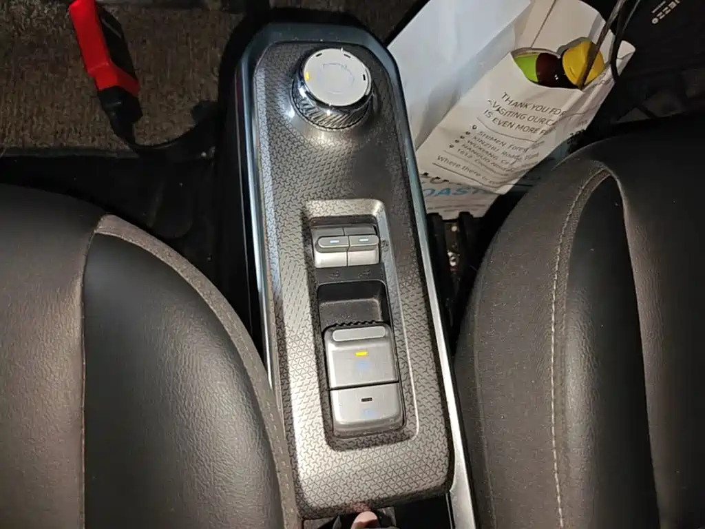 Baojun Yueye — миниатюра 10