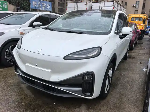 ARCFOX Alpha S